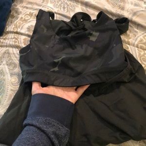 Lululemon camo tank with built in bra